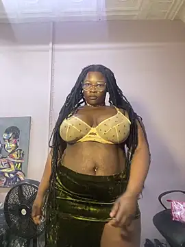 CurvyCocoxxx online show from June 4, 7:14 am
