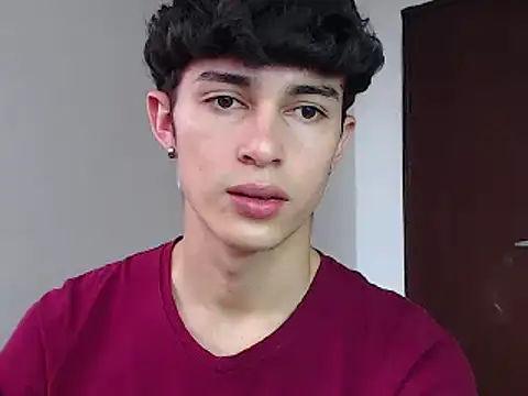 Snapshot of john_vichenso chatting on September 23, 8:56 pm john vichenso online show from September 23, 8:56 pm