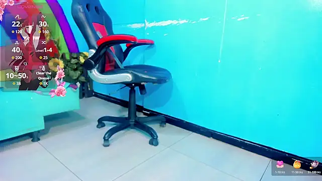 Snapshot of Britany_montiel chatting on November 6, 7:04 pm Britany montiel online show from November 6, 7:04 pm