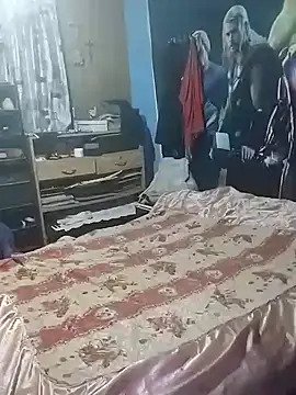 checarnal23 online show from April 29, 2:04 am