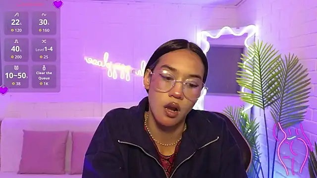 artemiss tay online show from November 5, 7:14 pm