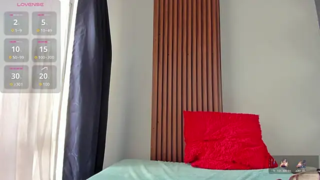 Snapshot of hannah_lover chatting on November 12, 7:24 pm hannah lover online show from November 12, 7:24 pm