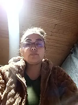 Snapshot of Lady_16 chatting on March 20, 1:10 am Lady 16 online show from March 20, 1:10 am