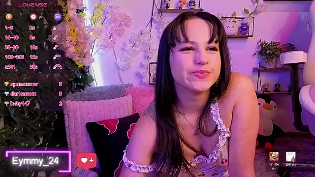 Snapshot of Eymmy_24 chatting on April 21, 2:51 am Eymmy 24 online show from April 21, 2:51 am