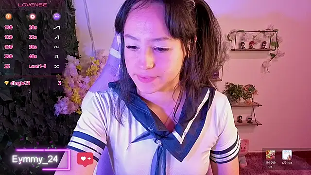 Snapshot of Eymmy_24 chatting on April 29, 1:32 am Eymmy 24 online show from April 29, 1:32 am