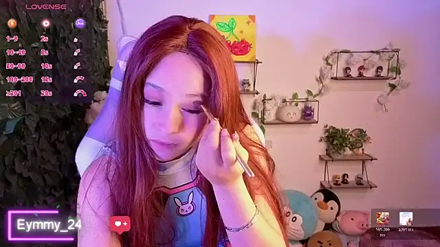 Snapshot of Eymmy_24 chatting on May 17, 1:47 am Eymmy 24 online show from May 17, 1:47 am