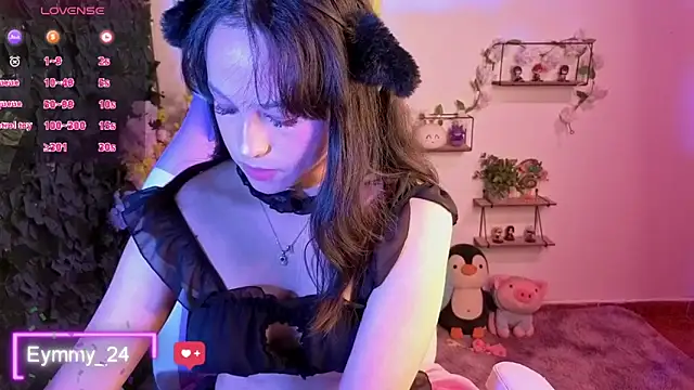 Snapshot of Eymmy_24 chatting on May 25, 1:44 am Eymmy 24 online show from May 25, 1:44 am