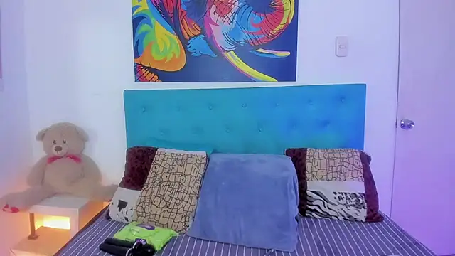 neferet opal online show from October 3, 2:08 am