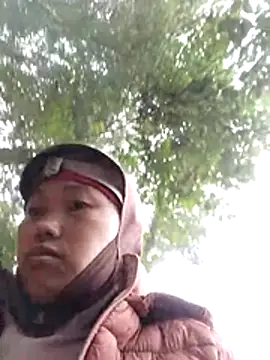 Snapshot of PhamPm70 chatting on December 4, 12:42 am PhamPm70 online show from December 4, 12:42 am