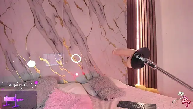 alicecute77 online show from September 27, 3:33 am