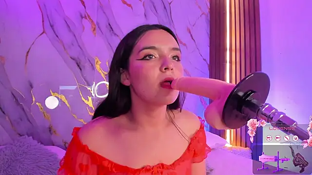 alicecute77 online show from October 31, 2:23 am