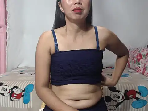 Snapshot of HelenaM chatting on October 13, 12:49 pm HelenaM online show from October 13, 12:49 pm