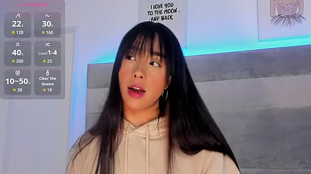 Snapshot of Aleja_ruizz chatting on September 23, 6:38 am Aleja ruizz online show from September 23, 6:38 am