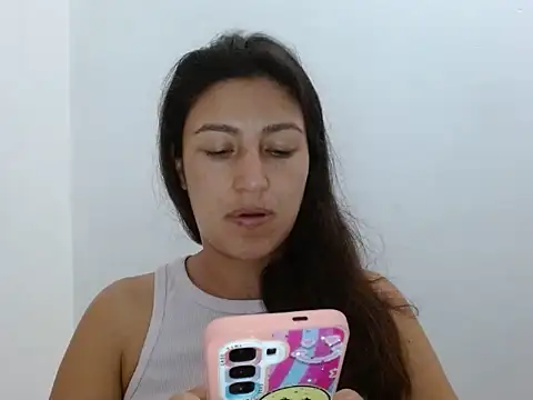 SarahFriendly online show from June 9, 1:01 pm