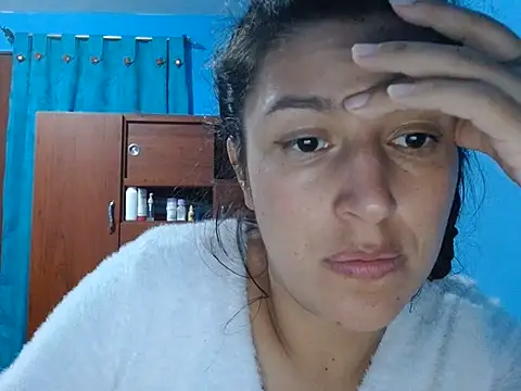 SarahFriendly online show from July 2, 1:49 am
