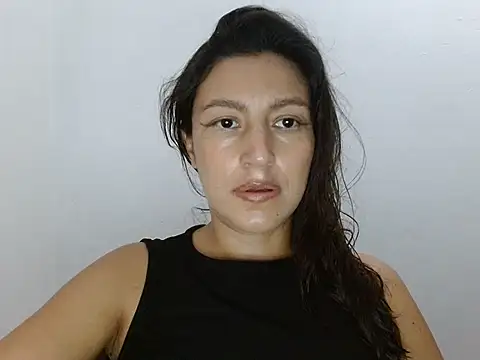 SarahFriendly online show from August 2, 12:09 am