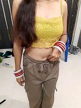 Snapshot of Aarti-kumri chatting on September 15, 6:46 am Aarti-kumri online show from September 15, 6:46 am