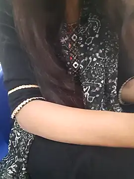 Snapshot of Aarti-kumri chatting on November 7, 5:24 pm Aarti-kumri online show from November 7, 5:24 pm