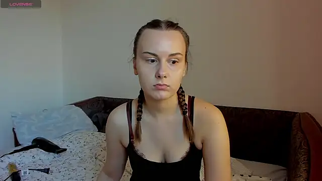Kelly Cartier online show from June 15, 2:41 pm