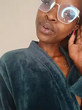 Snapshot of Nedambale chatting on November 30, 6:06 am Nedambale online show from November 30, 6:06 am