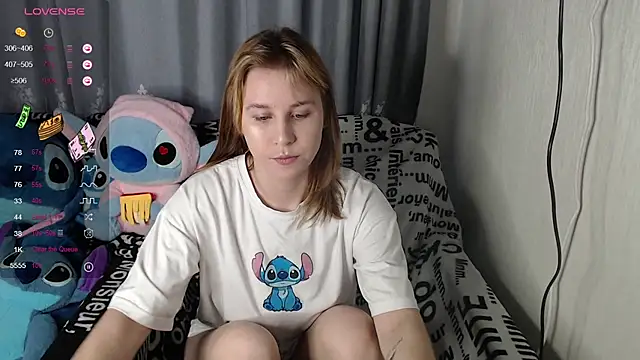 RoyAngela online show from September 12, 1:33 pm