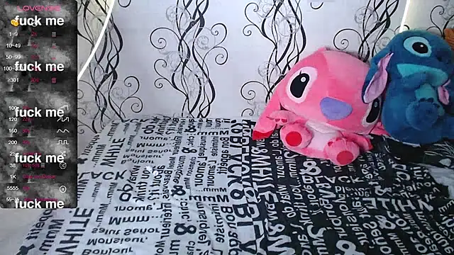 RoyAngela online show from October 22, 1:11 pm