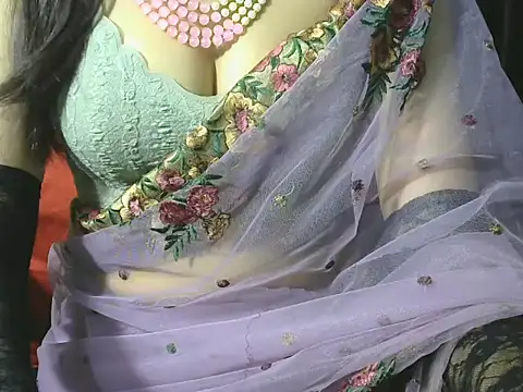 sheetal-sheetal95 online show from June 19, 6:45 pm