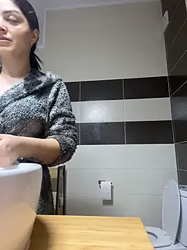 Lexi Storm online show from February 26, 5:50 am