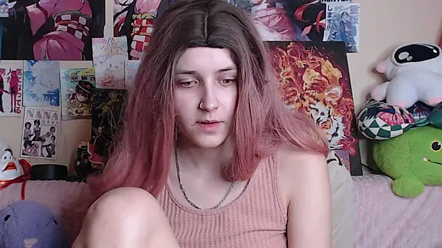 Snapshot of AliceChio chatting on November 28, 8:22 pm AliceChio online show from November 28, 8:22 pm