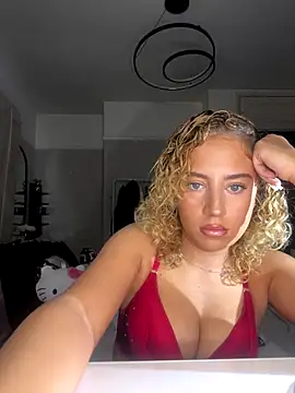 Snapshot of Aurorajadex chatting on October 30, 7:36 pm Aurorajadex online show from October 30, 7:36 pm