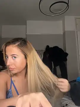 Snapshot of Aurorajadex chatting on November 23, 3:12 pm Aurorajadex online show from November 23, 3:12 pm