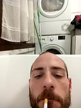 Snapshot of Baldassarre1990 chatting on October 31, 11:17 pm Baldassarre1990 online show from October 31, 11:17 pm