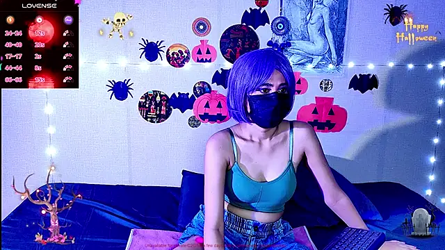 Snapshot of SinfulTemptation chatting on October 27, 1:15 pm SinfulTemptation online show from October 27, 1:15 pm