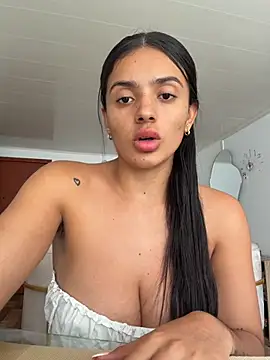 Snapshot of AnaaFaith_ chatting on March 12, 8:04 pm AnaaFaith online show from March 12, 8:04 pm