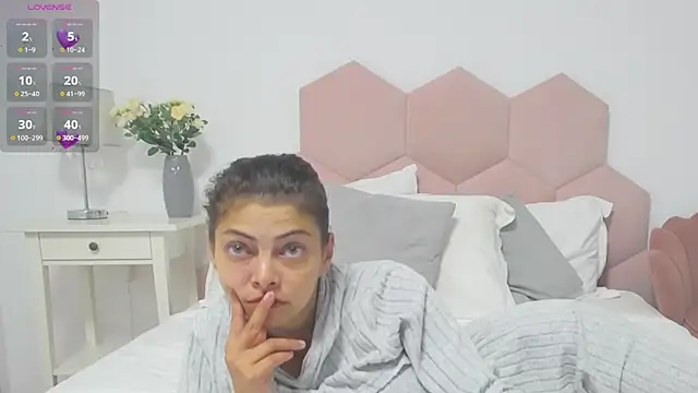 LadyLiia online show from June 25, 3:28 am