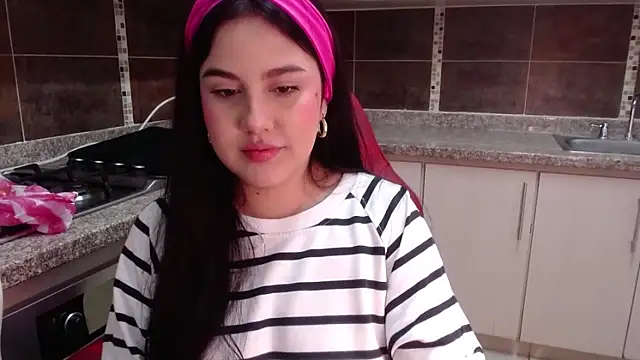 ValentinaMillers  online show from February 28, 1:01 pm