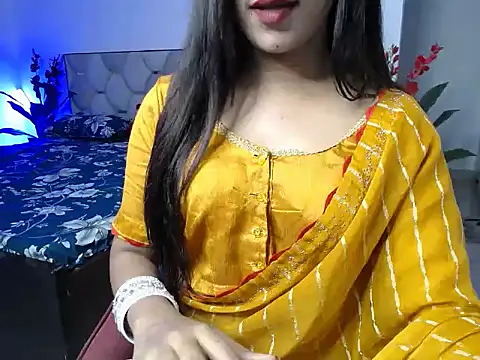 Snapshot of Little_queenn chatting on September 20, 5:58 pm Little queenn online show from September 20, 5:58 pm