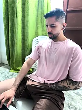 giannis090 online show from March 8, 12:52 am