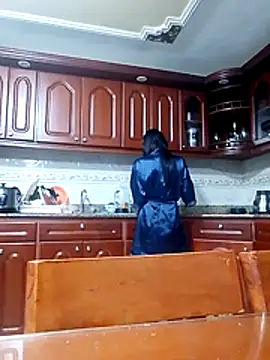 keeyla stone online show from March 3, 10:26 pm