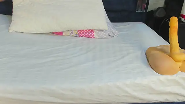 VanessaHard as online show from February 21, 7:37 pm