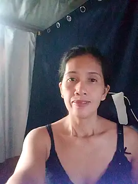 Snapshot of Sweet-n-HotCandy chatting on September 22, 12:34 am Sweet-n-HotCandy online show from September 22, 12:34 am