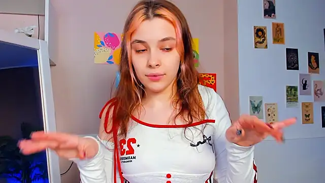 VedaSchulz online show from March 14, 7:52 pm