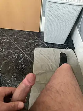 geilheit12 online show from March 2, 4:14 pm