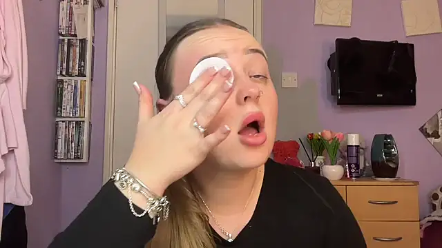 SexySashaxox online show from February 23, 11:02 pm