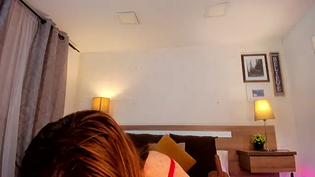 JenniferAuriston online show from February 6, 7:17 pm