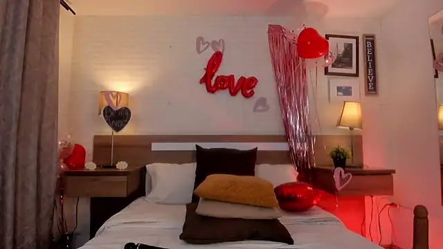 JenniferAuriston online show from February 15, 7:54 pm