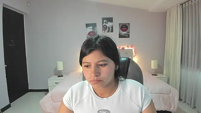 Miss Cataleya   online show from June 15, 11:34 am