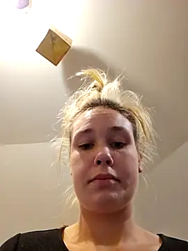 ft1glo online show from November 3, 3:41 am