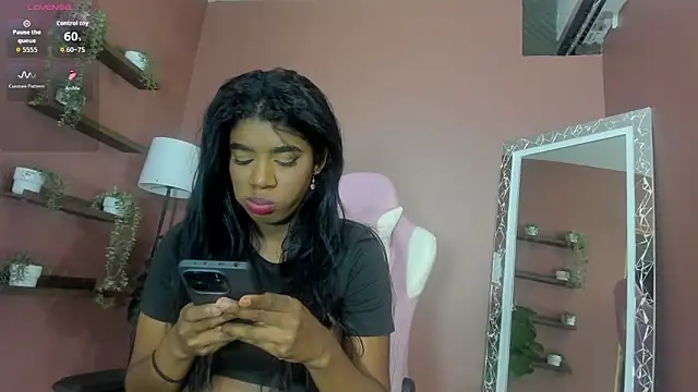 KendraChavez  online show from October 19, 9:04 pm