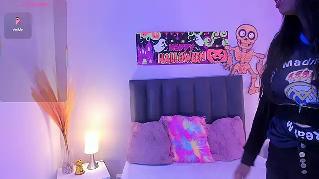 KendraChavez  online show from October 30, 10:32 pm